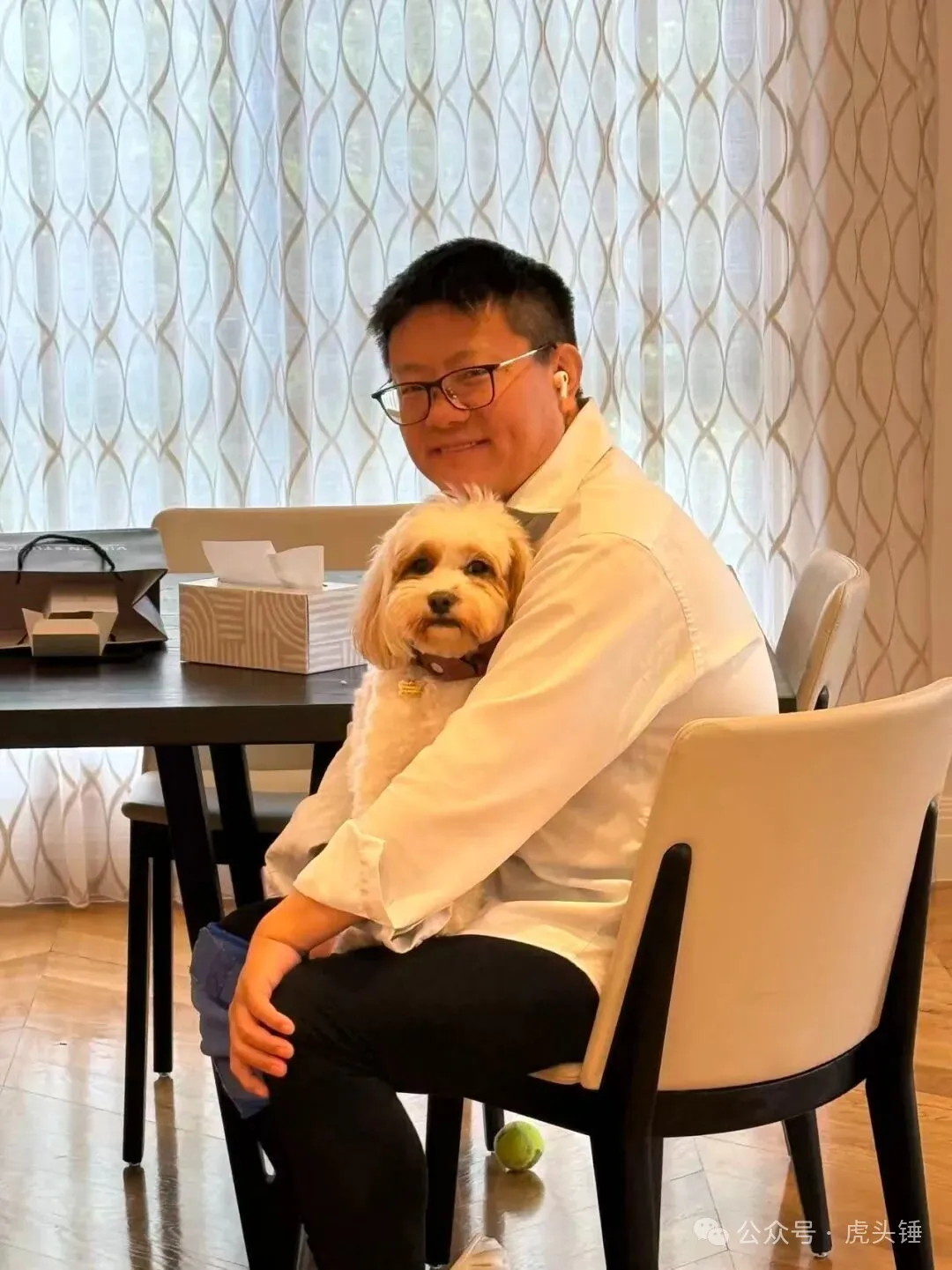 Lao Jia and his dog