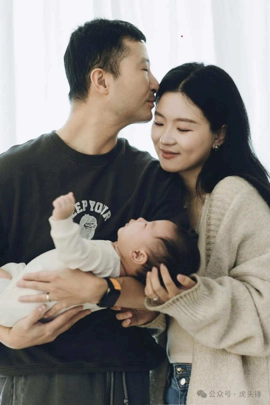Mianmian and his family